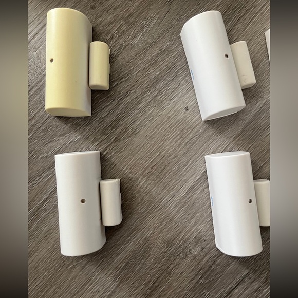 Simplisafe System - Previous Generation - Picture 4 of 9